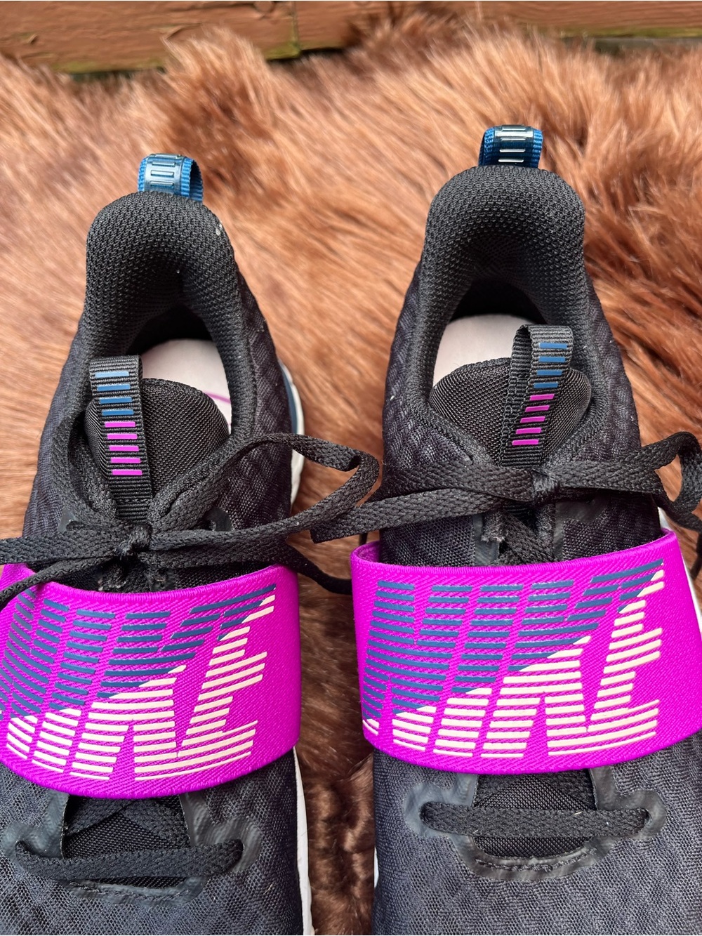 Nike Renew In-Season TR 9 Training Sneakers - Picture 8 of 12
